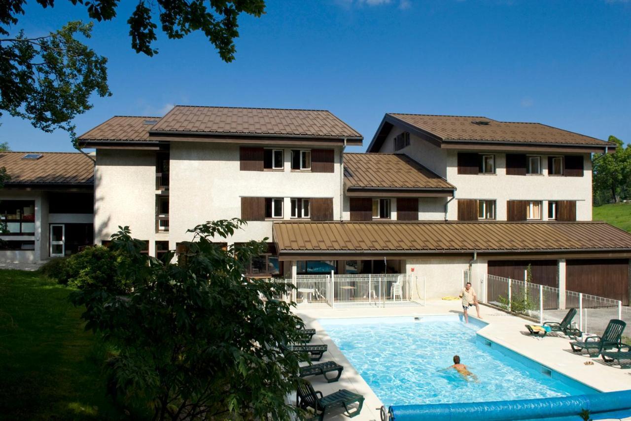 Village De Vacances Les Chevreuils Bellefontaine (Jura) Exterior foto